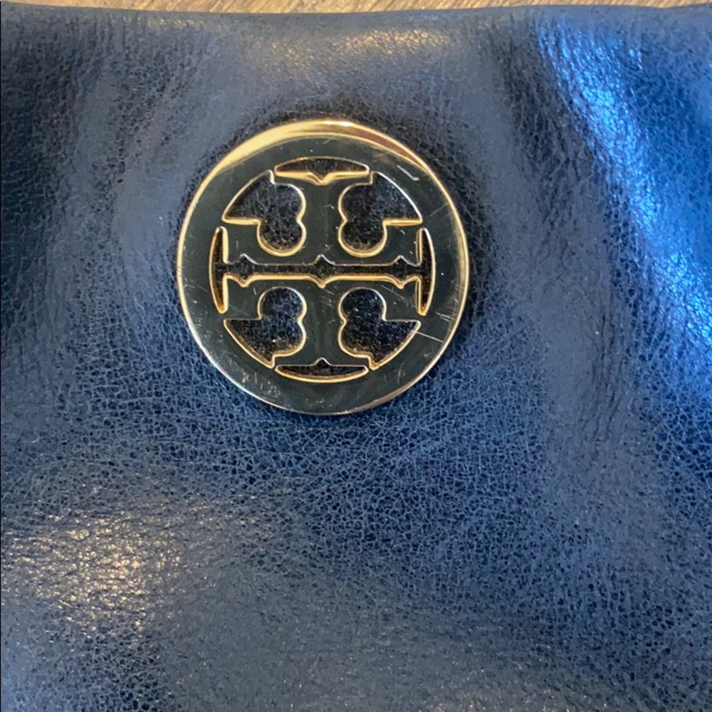 Tory Burch soft black leather convertible purse - Picture 5 of 15